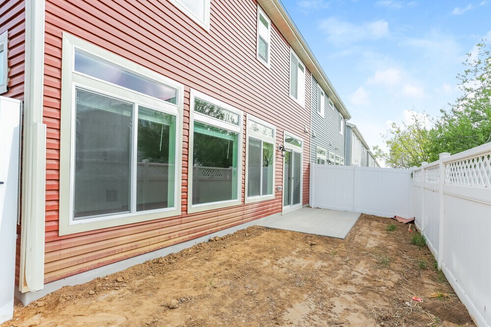 Building Photo - 4698 N Tower Dr