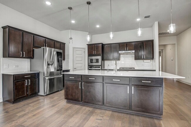 Building Photo - 18012 Stefano Dr