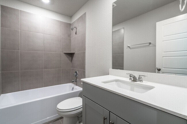 Building Photo - 18615 Century Pne Ln