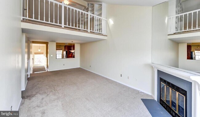 Building Photo - 2810 Yarling Ct
