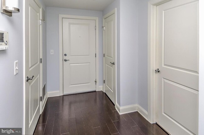 Building Photo - 2330 NJ-33