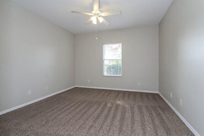 Building Photo - 6748 Monarch Park Dr