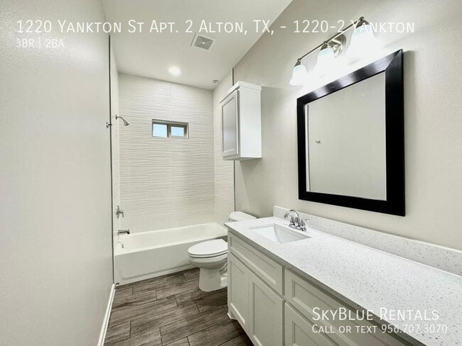 Building Photo - 1220 S Yankton St