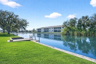 Building Photo - 630-636 SE 13th Pl