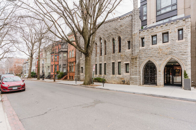 Building Photo - 1772 Church St NW