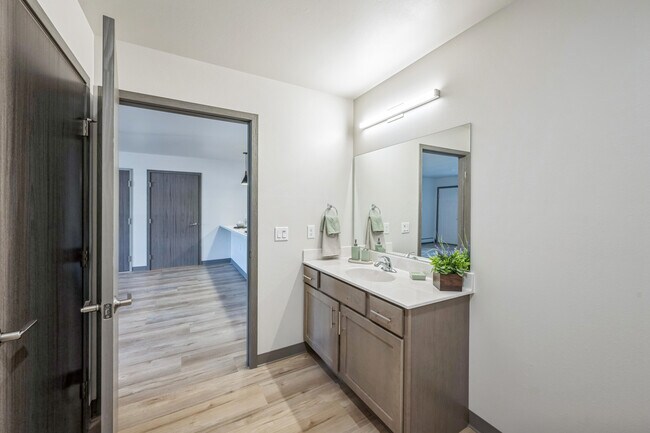 Building Photo - River North Cottages