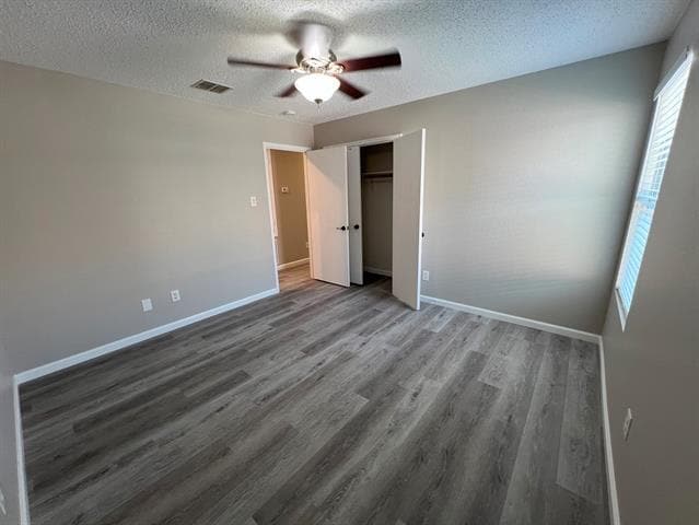 Building Photo - 8504 Seven Oaks Ln