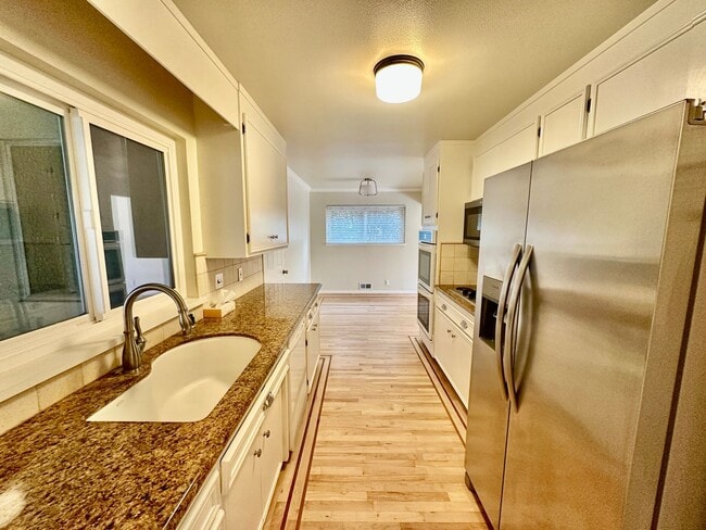 Building Photo - Single Story with Cupertino Schools