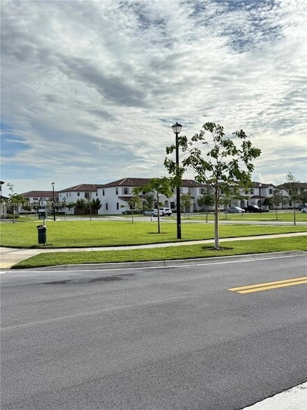 Building Photo - 11814 SW 246th Ln