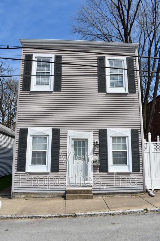 Building Photo - 745 Vine St