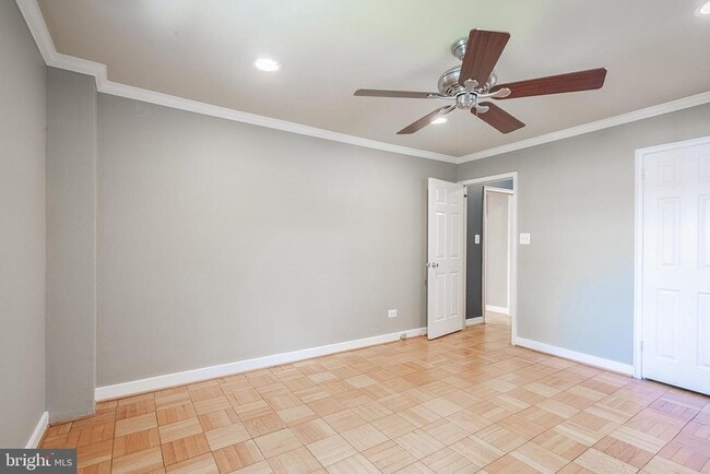 Building Photo - 4374 N Pershing Dr