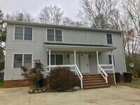 Building Photo - 2320 Morningside Dr