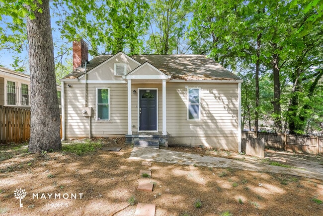 Building Photo - 1371 Fulton Ave