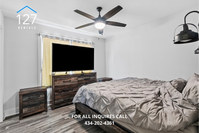 Building Photo - 3BR/2.5BA Townhome in Rustburg – Modern Am...