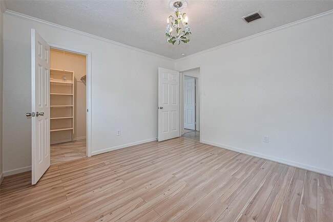 Building Photo - 16006 Glen Mar Dr