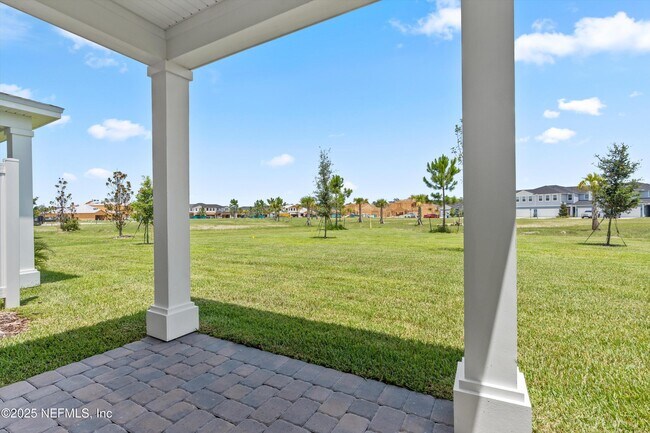 Building Photo - 295 Cherry Elm Dr