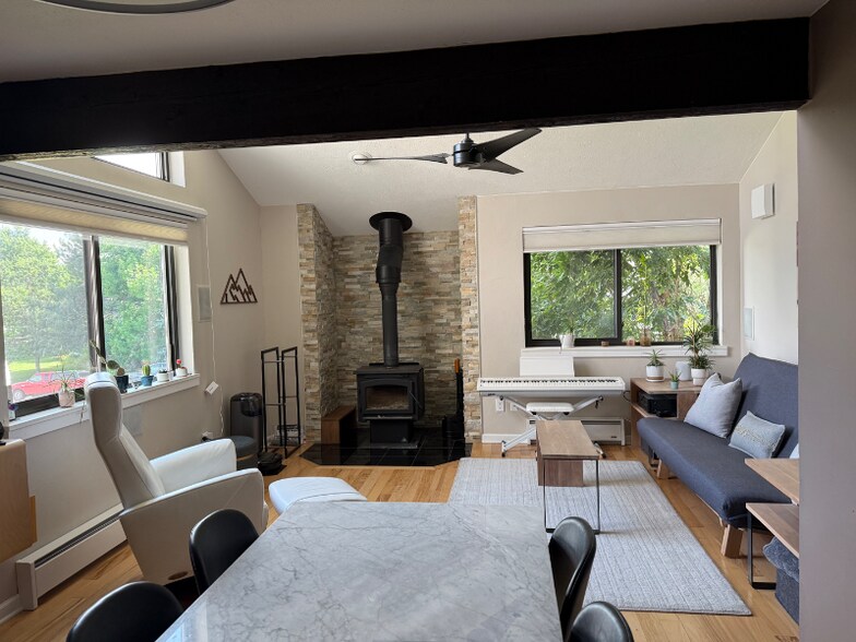 Building Photo - 4789 Tantra Dr