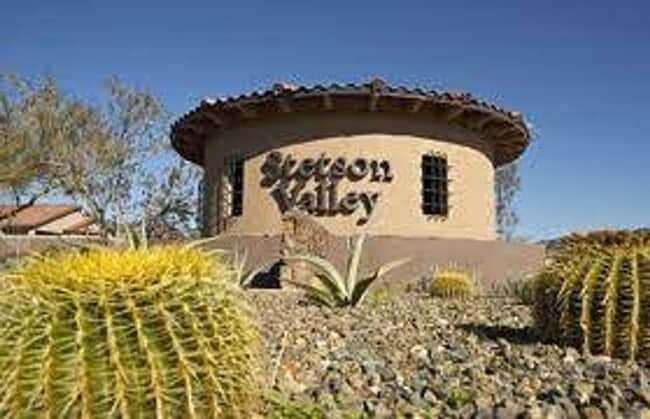 Building Photo - BEAUTIFUL 4 BEDROOM 2 BATHROOM HOME IN PEORIA