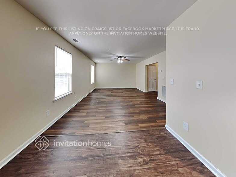 Building Photo - 3927 Laurel Glen Dr