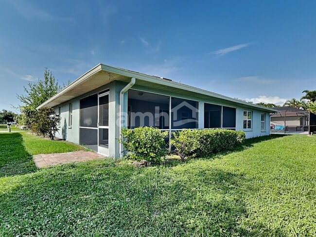 Building Photo - 6744 66th Ave E