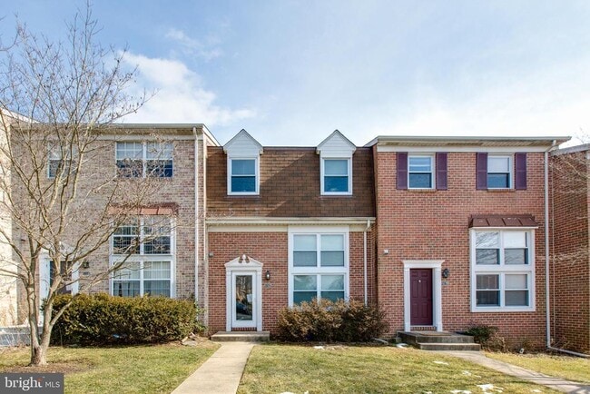 Building Photo - 3570 Lowlen Ct