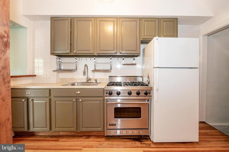 Building Photo - 1127 Trinidad Ave NE