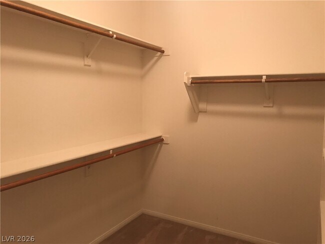 Building Photo - 10809 Garden Mist Dr