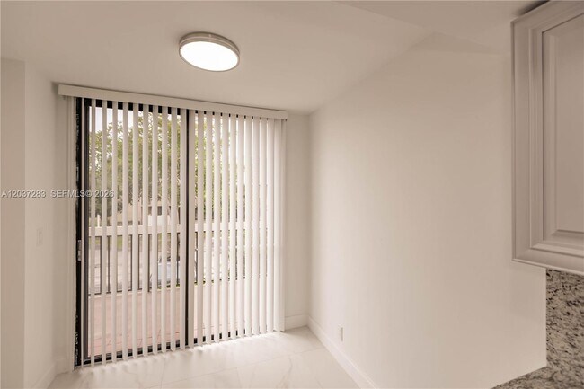 Building Photo - 2931 SW 87th Terrace