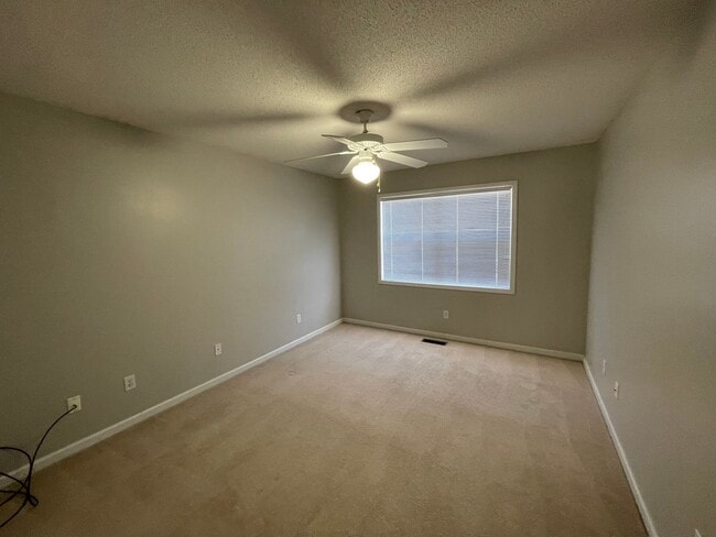 Building Photo - Dunwoody Subdivision