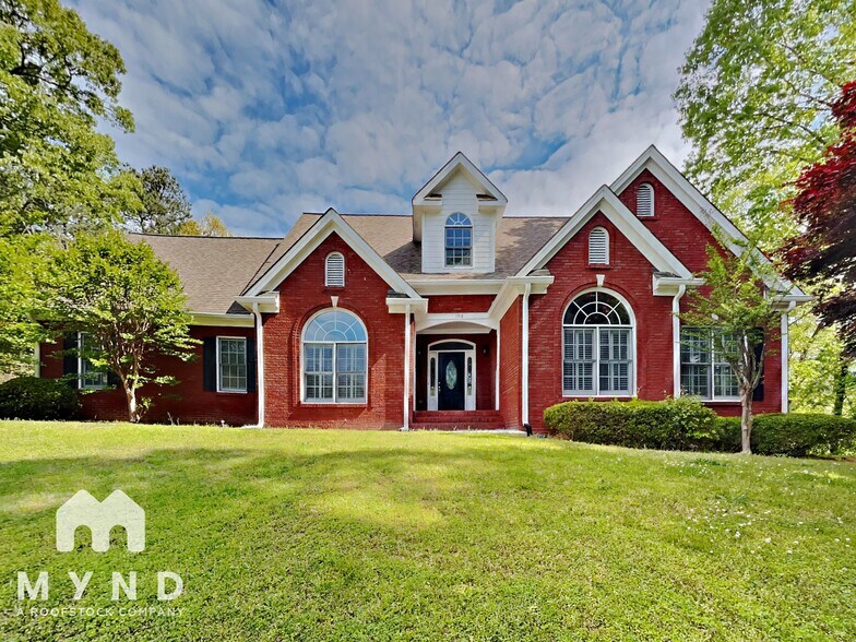 Primary Photo - 1918 Tribble Crest Dr