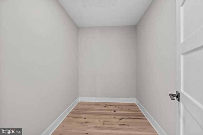 Building Photo - 271 Stoopville Rd