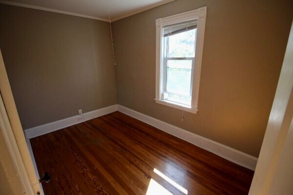 Building Photo - 20 Teel St