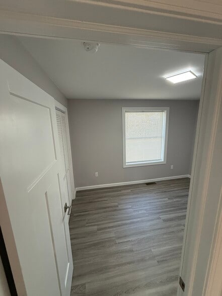 Building Photo - 24 Canal St