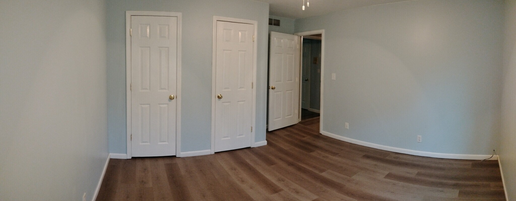 Guest room 2 - 529 Strawberry Hill Rd