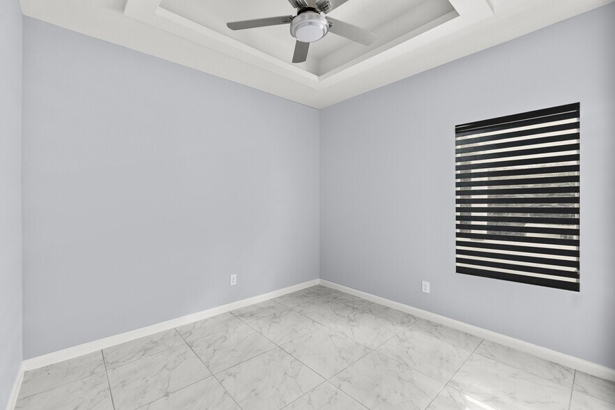 Building Photo - 3506 S Dominique Dr