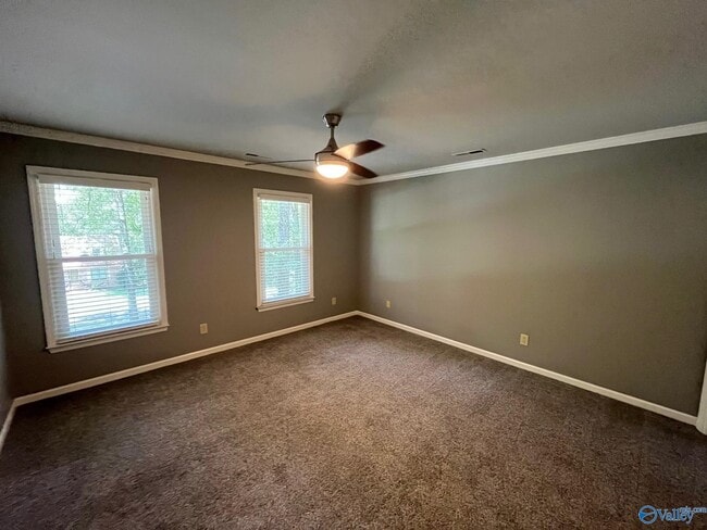 Building Photo - 146 Bob White Dr