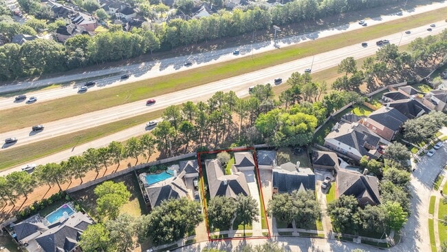 Building Photo - 3223 Logan Crest Ct