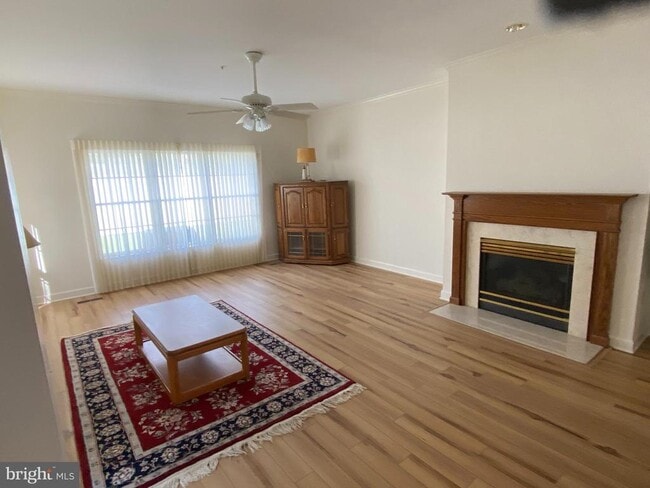 Building Photo - 28498 Sawgrass Ct