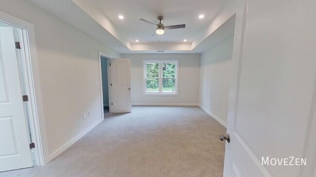 Building Photo - 4110 Whispering Oaks Dr