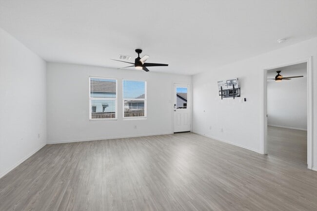 Building Photo - *Half off of the 1st months rent!*