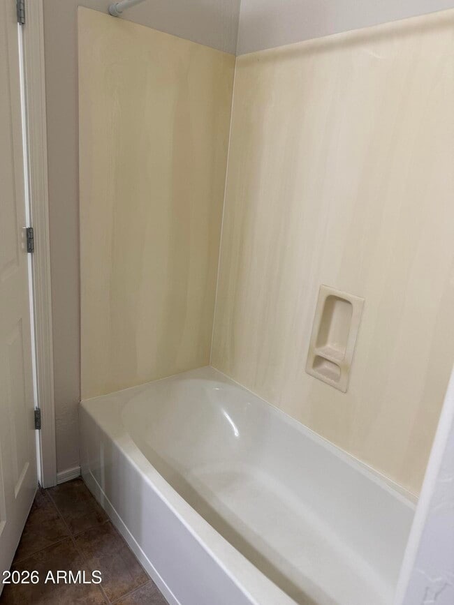 Building Photo - 2667 E Canyon Creek Dr