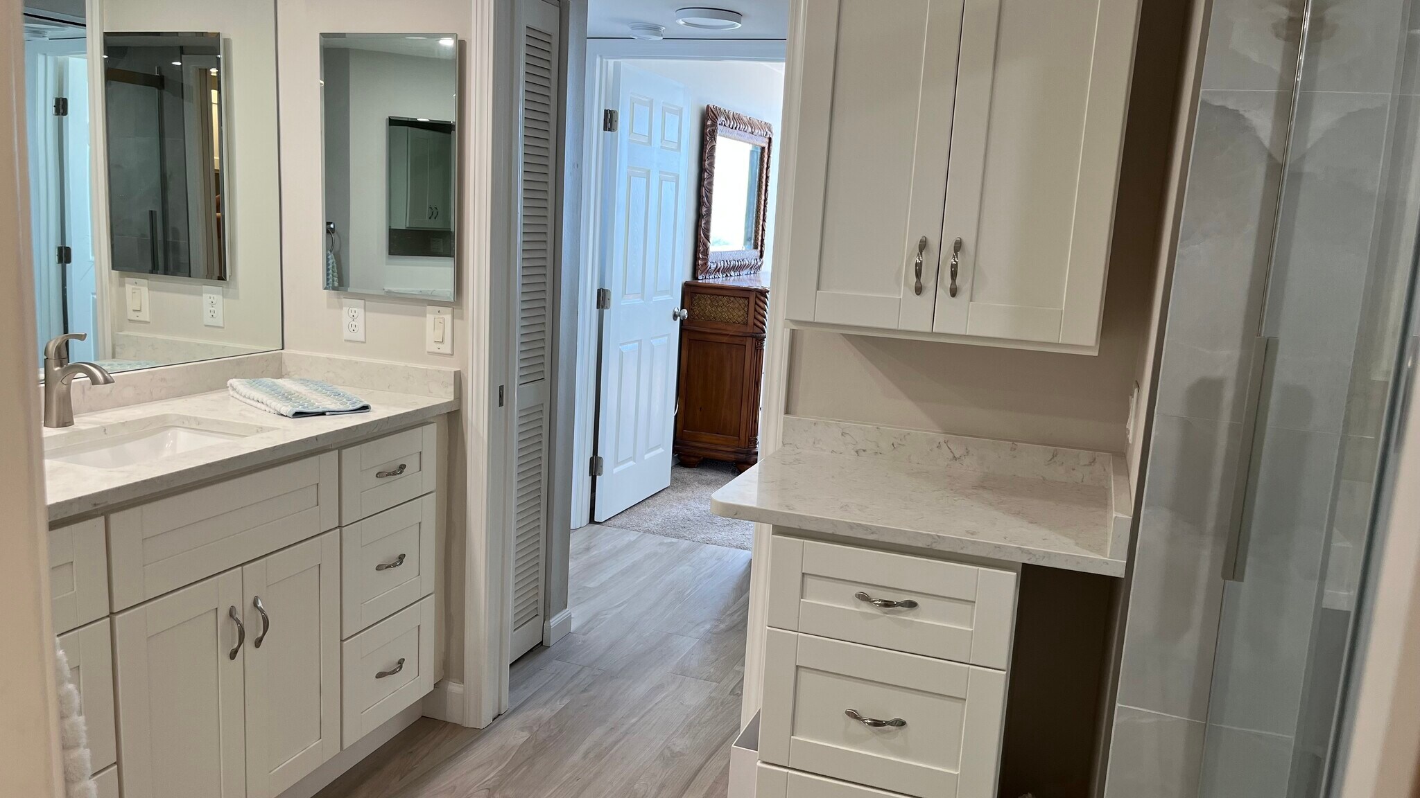 Master Bath - 9650 S Ocean Dr