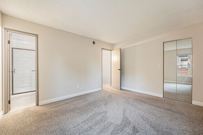 Building Photo - 7040 W 20th Ave