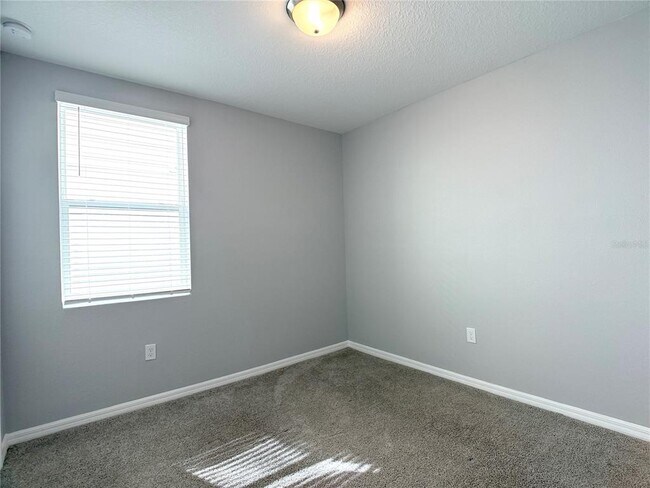 Building Photo - 3063 Laurel Oak Ln