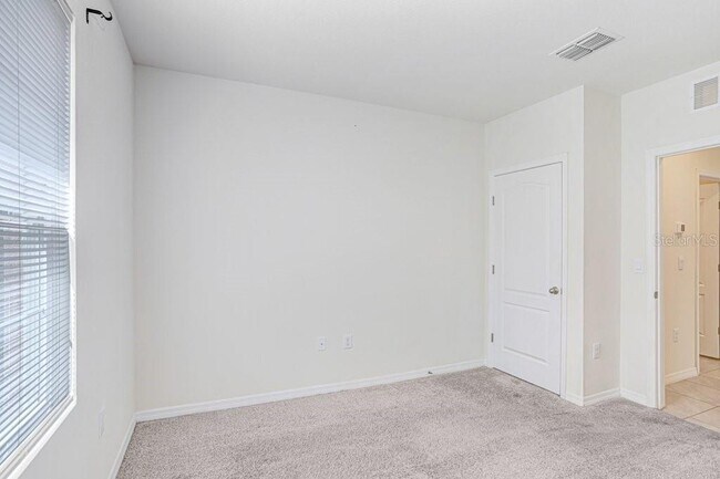 Building Photo - 1125 Torrente Ln