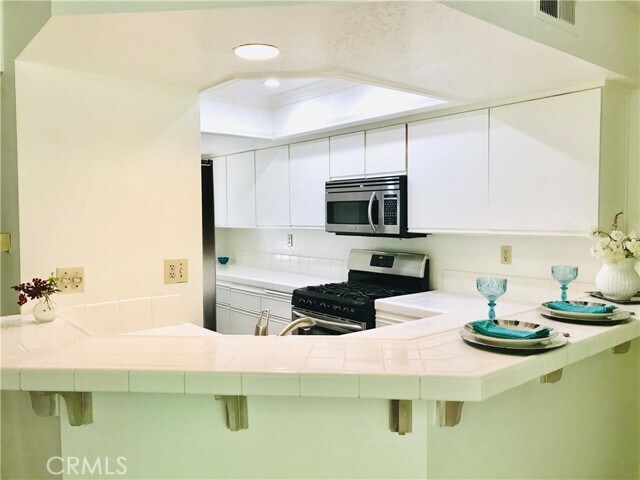 Building Photo - 208 Santa Rosa Ct