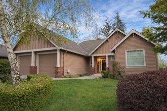 Building Photo - 902 NW 96th Cir