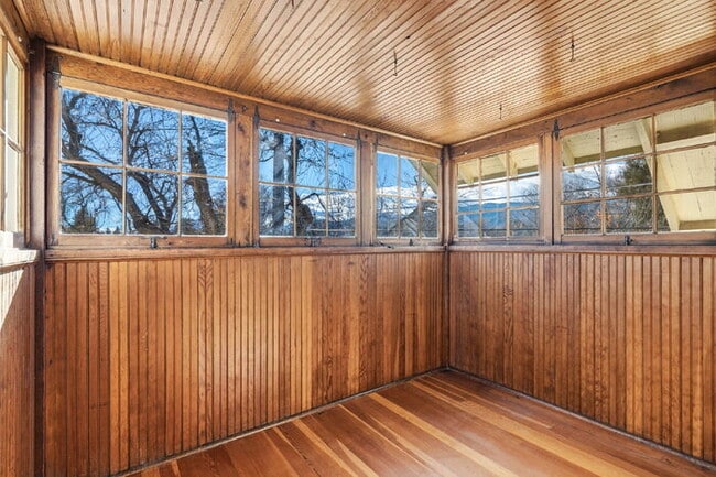 Building Photo - Rare Rental in Old North End with Private Yard & Garage