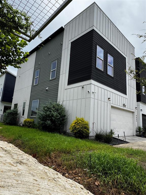 Building Photo - 9803 Blissful Pr Ln