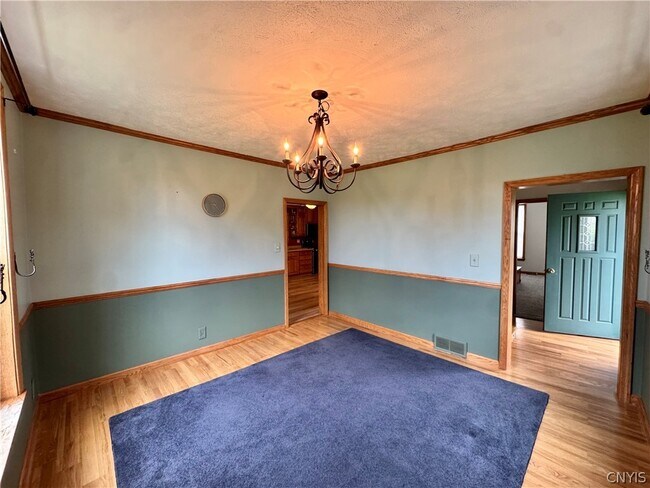 Building Photo - 5221 Hill Rd